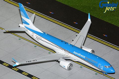 Boeing 737 MAX 8